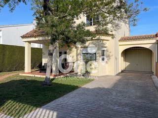 Chalet en alquiler en San Antonio de Benagéber