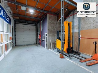 Nave industrial en alquiler en El Bon Pastor en Barcelona