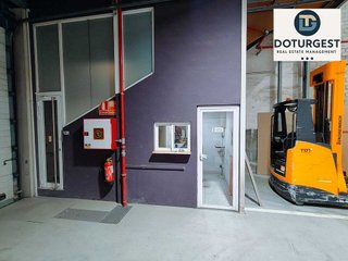 Nave industrial en alquiler en El Bon Pastor en Barcelona