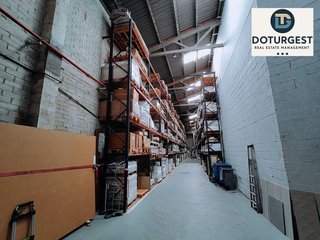 Nave industrial en alquiler en El Bon Pastor en Barcelona
