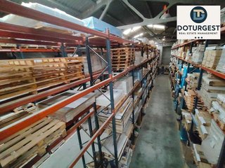 Nave industrial en alquiler en El Bon Pastor en Barcelona