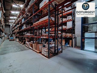 Nave industrial en alquiler en El Bon Pastor en Barcelona