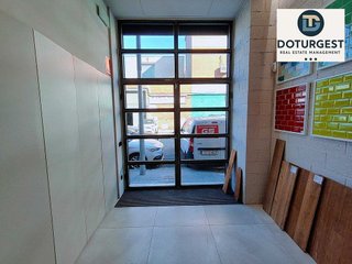 Nave industrial en alquiler en El Bon Pastor en Barcelona