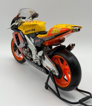 Honda RC211V Rossi 2003 Valencia