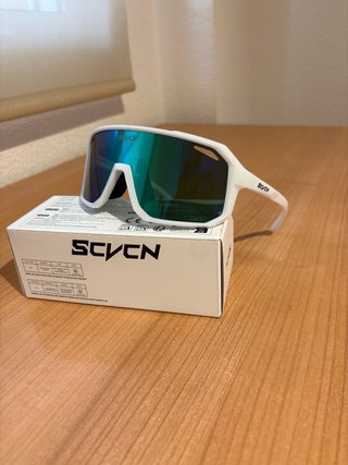 Gafas de sol deportivas SCVN blancas