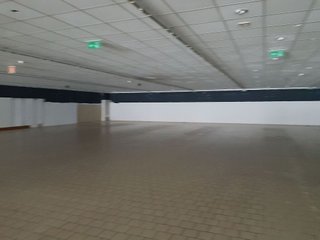 Local comercial en alquiler en Burlada/Burlata