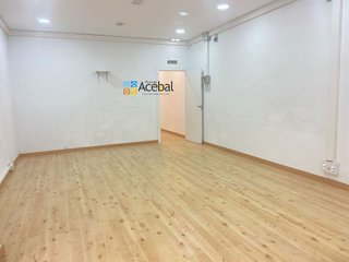 Local comercial en alquiler en Centro en Gijón