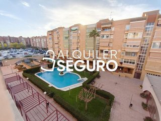 Piso en alquiler en Garbinet en Alicante