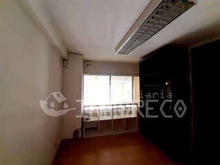 Local comercial en alquiler en Centro en Torrelavega