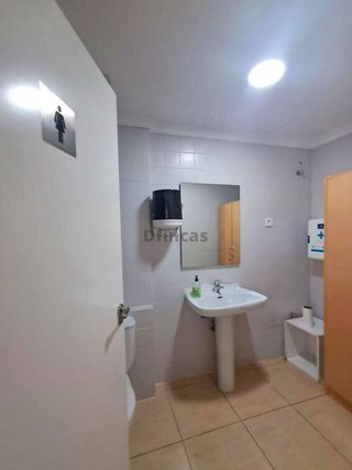 Oficina en alquiler en Ensanche en Teruel