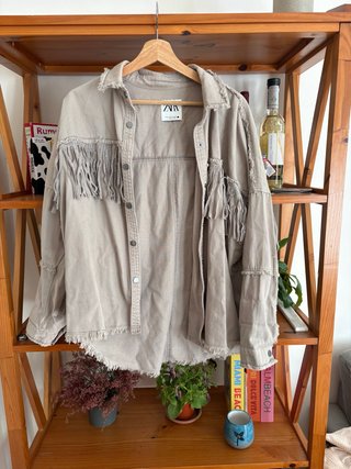 Chaqueta Zara Beige con Flecos Mujer