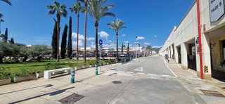 Oficina en alquiler en Poniente-Norte - Miralbaida - Parque Azahara en Córdoba