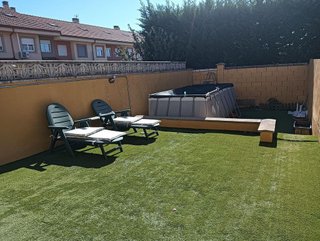 Casa adosada en venta en Villaquilambre