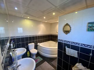 Chalet en venta en Cerros del Águila en Mijas