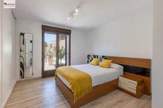 Chalet en venta en Zubia (La)