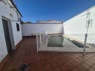 Chalet en venta en El Poblado - Abulagar en Puertollano