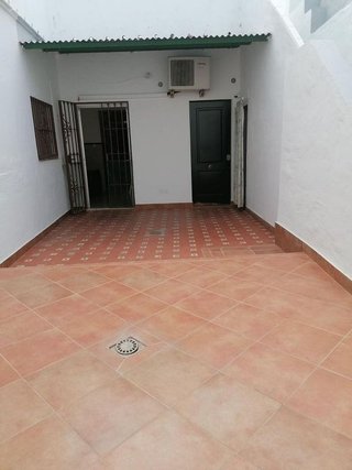 Casa adosada en venta en La Paz en Alcalá de Guadaira