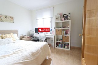 Chalet en venta en Parque de la Bombilla-Pla de Rascanya en Llíria