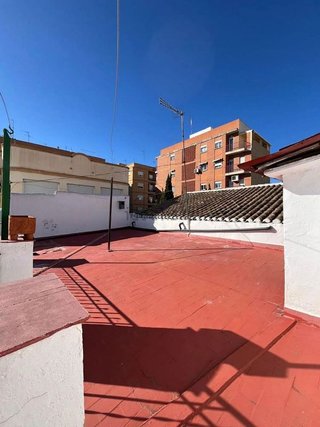 Casa adosada en venta en Zona Concordia en Burjassot