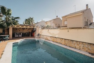 Chalet en venta en El Carme-Sant Agustí-Bonavista en Eliana (l´)