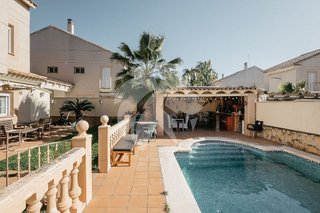 Chalet en venta en El Carme-Sant Agustí-Bonavista en Eliana (l´)