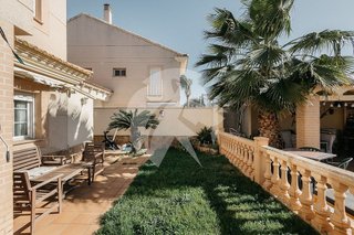 Chalet en venta en El Carme-Sant Agustí-Bonavista en Eliana (l´)