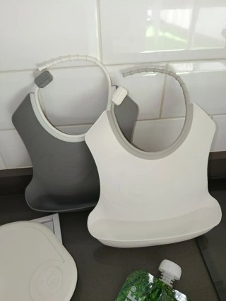 Baberos y accesorios mesa Twistshake