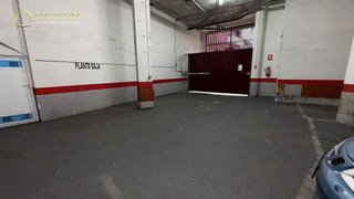 Garaje en venta en Carolinas Bajas en Alicante
