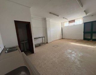 Local comercial en venta en Vista Azul - Consolación en Dos Hermanas
