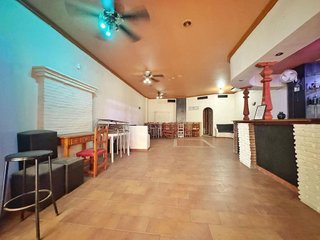 Local comercial en venta en Zona Puerto Deportivo en Fuengirola