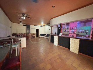 Local comercial en venta en Zona Puerto Deportivo en Fuengirola