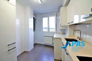 Piso en venta en Alisal - Cazoña - San Román en Santander