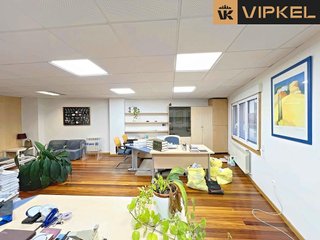 Oficina en venta en Ordes