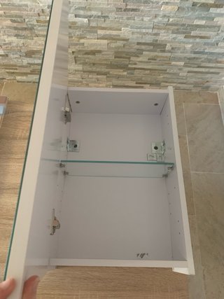 Mueble de baño con espejo