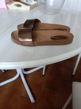 Sandalias Cortefiel Bronce Talla 37