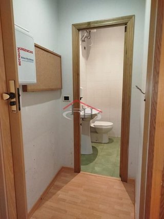 Local comercial en venta en San Mamés - La Palomera en León