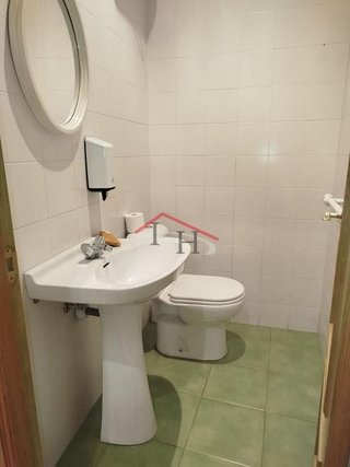 Local comercial en venta en San Mamés - La Palomera en León