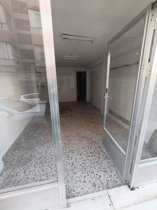 Local comercial en venta en Los Ángeles - Cruz de Caravaca en Almería