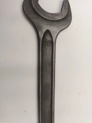 Llave de boca reforzada 46 mm