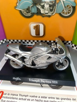 Maisto Triumph Daytona 955i Réplica
