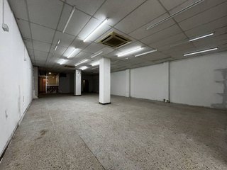Local comercial en alquiler en Eixample en Prat de Llobregat, El