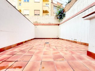 Local comercial en alquiler en El Guinardó en Barcelona
