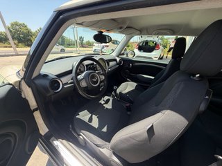 MINI one 2009