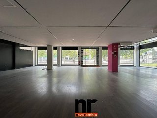 Local comercial en alquiler en La Clota - Zona industrial en Cerdanyola del Vallès