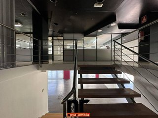Local comercial en alquiler en La Clota - Zona industrial en Cerdanyola del Vallès