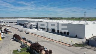Nave industrial en alquiler en Zona industrial en Pinto