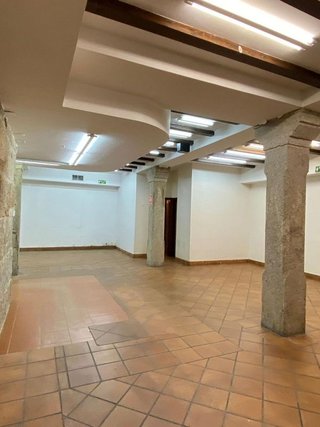 Local comercial en alquiler en Centro en Ourense