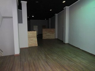 Local comercial en alquiler en Centro Ciudad en Paterna