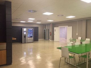 Oficina en alquiler en El Barral Ferial en Coslada