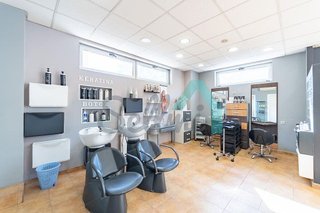 Local comercial en alquiler en Tenderina Baja - Ventanielles en Oviedo
